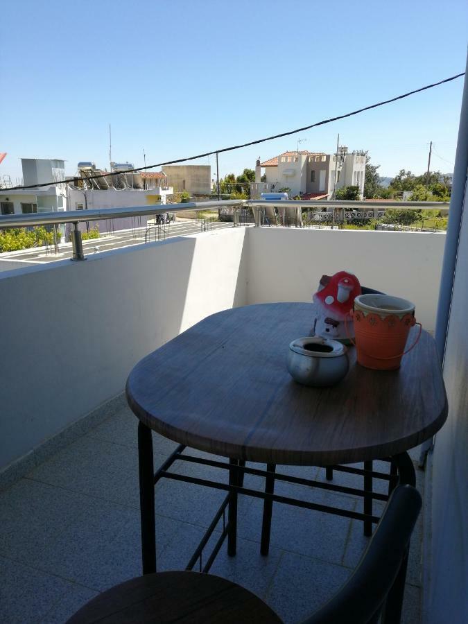 Paulsia Apartments Psinthos Exterior foto